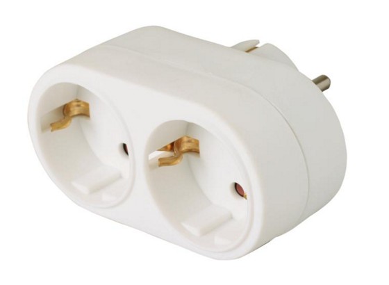 Elosztó 250v - (15/4,50/13cm) Elosztó 250v - (15/4,50/13cm)